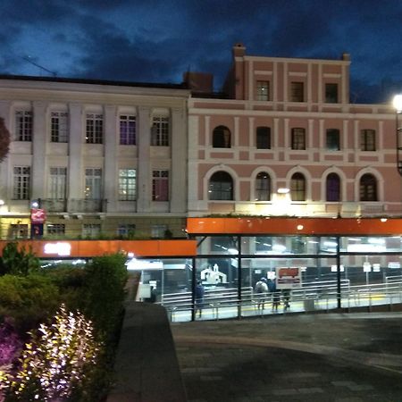 Hostal Mediodia Кито Экстерьер фото